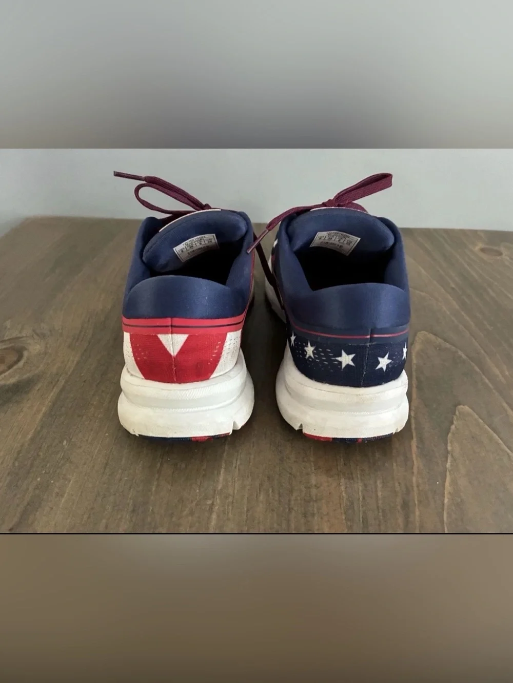 Brooks Launch 5 Running Shoes USA Stars & Stripes Womens 8